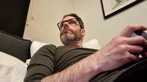 Snapshot of tiberius_1981 chatting on January 27, 12:12 am tiberius_1981 online show from January 27, 12:12 am