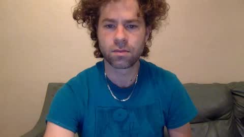 Snapshot of tigerzaddy chatting on December 26, 2:16 pm tigerzaddy online show from December 26, 2:16 pm