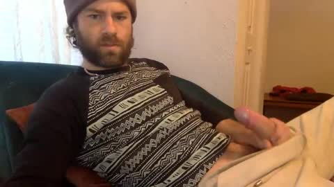 Snapshot of tigerzaddy chatting on December 10, 2:39 pm tigerzaddy online show from December 10, 2:39 pm