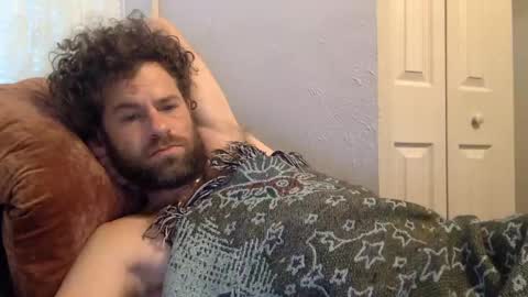 Snapshot of tigerzaddy chatting on December 6, 2:17 pm tigerzaddy online show from December 6, 2:17 pm