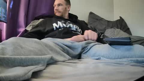 Tiggity23 come stroke my 9 cock with ne online show from May 9, 1:23 pm