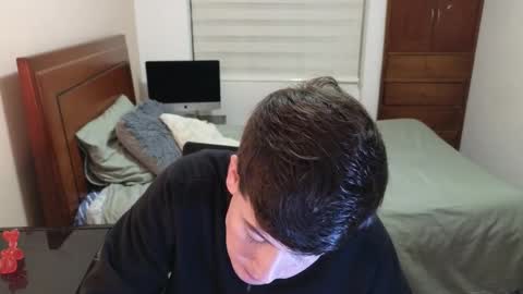 Camilo online show from October 24, 2:57 am