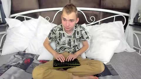 Snapshot of tim_blackk chatting on October 3, 9:09 pm Tim online show from October 3, 9:09 pm