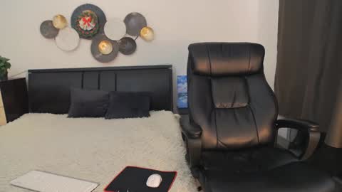 ask me online show from January 5, 6:46 am