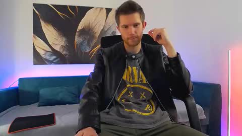 ask me online show from February 19, 11:34 pm