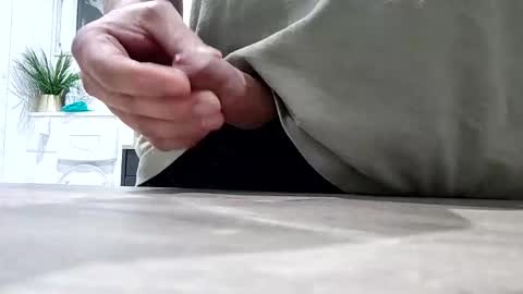 timfeet821371 online show from March 28, 2:50 pm