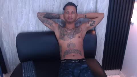 Snapshot of timmcloud chatting on October 20, 11:36 am Timm online show from October 20, 11:36 am