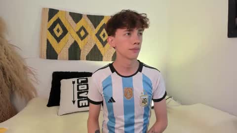 Snapshot of timothy_ross chatting on February 20, 8:47 pm Timothy 21 years old online show from February 20, 8:47 pm