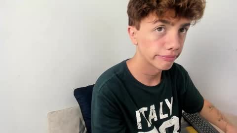 Snapshot of timothy_ross chatting on October 6, 8:57 pm Timothy 21 years old online show from October 6, 8:57 pm
