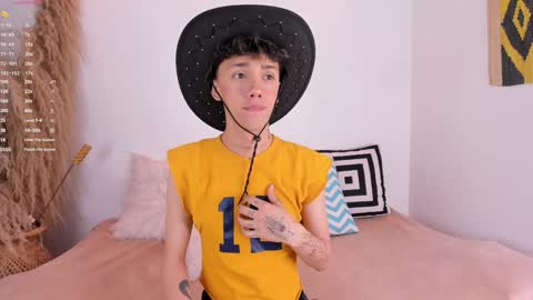 Snapshot of timothy_ross chatting on December 7, 6:26 pm Timothy 21 years old online show from December 7, 6:26 pm