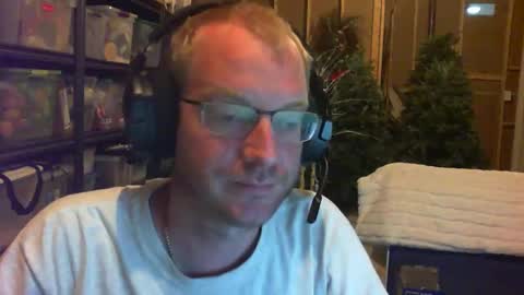 Snapshot of timtimmyyyy chatting on September 14, 5:31 am timtimmyyyy online show from September 14, 5:31 am
