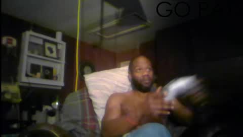 Snapshot of tinycock_1979 chatting on December 28, 3:15 am tinycock_1979 online show from December 28, 3:15 am