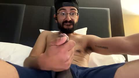 tinycockdaddyyy online show from December 13, 7:37 am