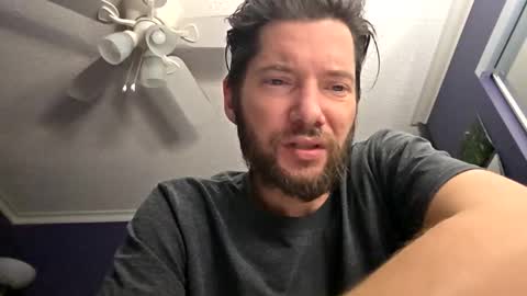 tinyguynicecock online show from March 24, 9:47 am