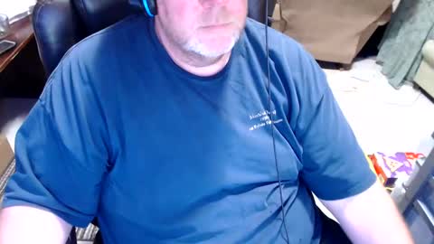 tinyhubba online show from January 10, 7:32 pm
