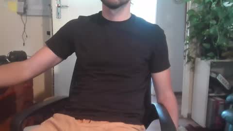 tip2strip online show from February 2, 11:29 am