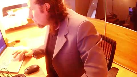 Tirolerboy27 online show from February 18, 11:52 am