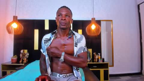 Titan online show from February 26, 7:37 pm