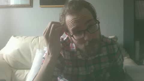 titlovercums online show from February 17, 6:07 pm