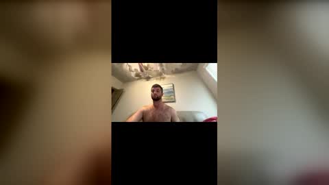 tittielover12347 online show from April 12, 7:26 pm