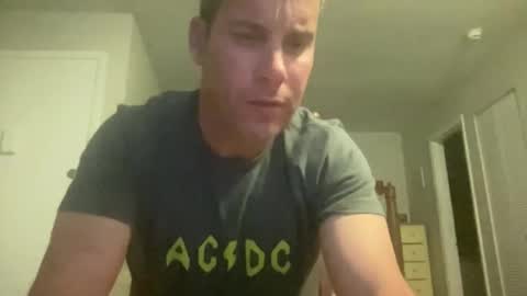 tleigh24 online show from December 2, 2:14 am