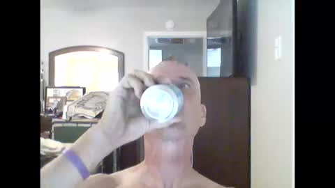 Snapshot of tnash24 chatting on October 16, 9:01 pm tx46m online show from October 16, 9:01 pm