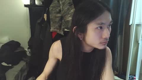 alt devil leather asian sk8r boy online show from February 7, 11:39 am