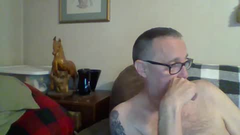 Snapshot of tnvols1968 chatting on October 23, 12:25 am Vols online show from October 23, 12:25 am