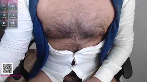 Snapshot of toaster1993 chatting on October 22, 3:16 pm Leonel online show from October 22, 3:16 pm