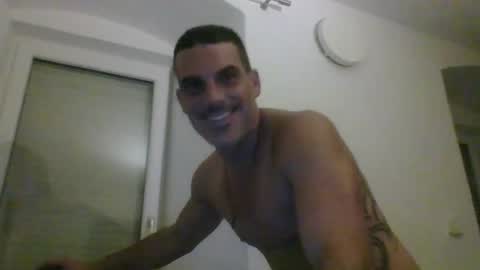 tobi online show from October 4, 9:19 pm