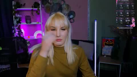 tobi_yours online show from October 12, 7:08 pm