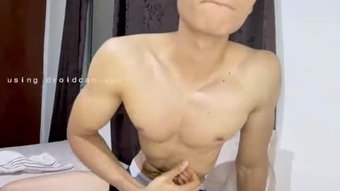 Snapshot of tobig998 chatting on October 26, 11:51 pm Sebas online show from October 26, 11:51 pm