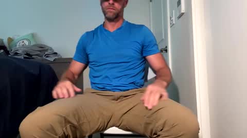 Snapshot of tokyodude12 chatting on September 26, 9:01 pm The Beekeeper online show from September 26, 9:01 pm