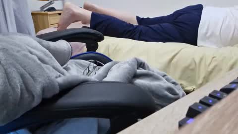 toloneo1 online show from April 15, 1:16 am