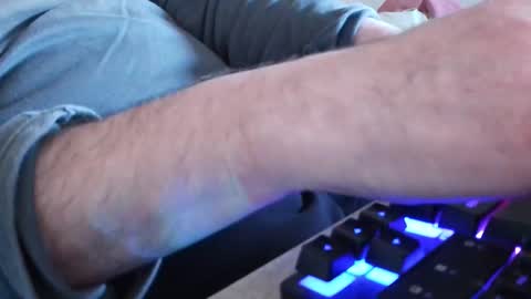 toloneo1 online show from March 28, 10:15 am