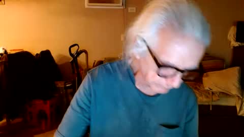Snapshot of tom112292014 chatting on October 1, 2:26 am tom112292014 online show from October 1, 2:26 am