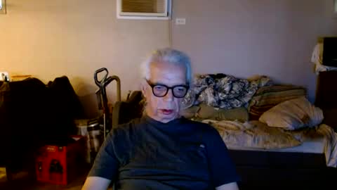 Snapshot of tom112292014 chatting on October 6, 1:16 pm tom112292014 online show from October 6, 1:16 pm