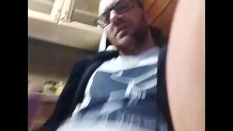 tom8312 online show from January 23, 6:39 am