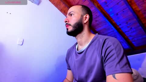   online show from April 6, 12:50 pm