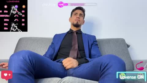 TOM online show from March 28, 7:03 pm