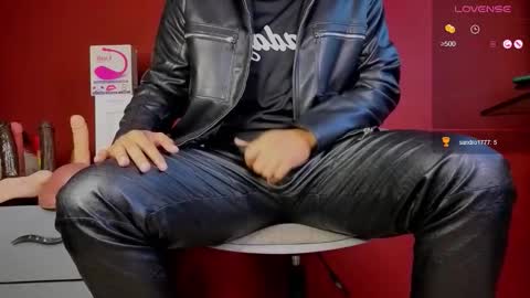 Tom online show from January 9, 1:22 am