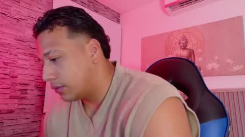 Tom muscle1 online show from January 8, 12:10 pm