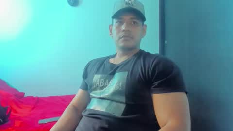 Snapshot of tom_sin_ chatting on October 14, 6:26 pm Tom Sin online show from October 14, 6:26 pm