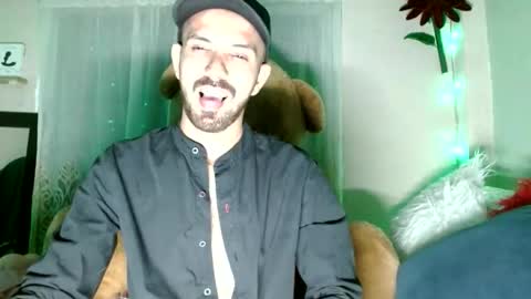 tomas gerauld. make me happy with 10000 tokens online show from April 24, 2:25 am