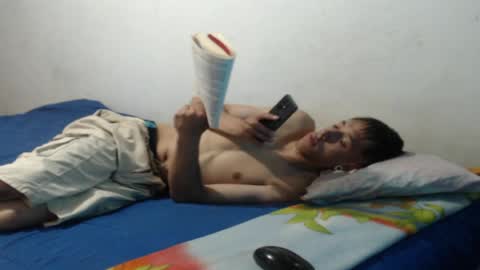 tomas_turbado_ online show from March 26, 5:33 am