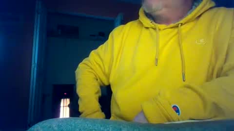 Snapshot of tomcat4848 chatting on February 5, 11:44 am tomcat4848 online show from February 5, 11:44 am