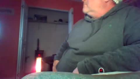 Snapshot of tomcat4848 chatting on March 12, 11:54 pm tomcat4848 online show from March 12, 11:54 pm