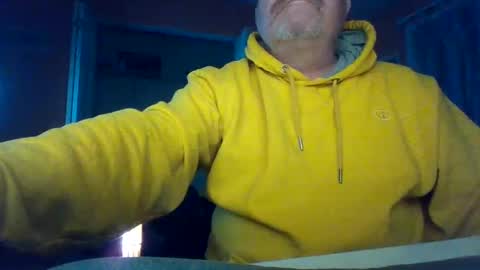 Snapshot of tomcat4848 chatting on February 4, 5:31 am tomcat4848 online show from February 4, 5:31 am