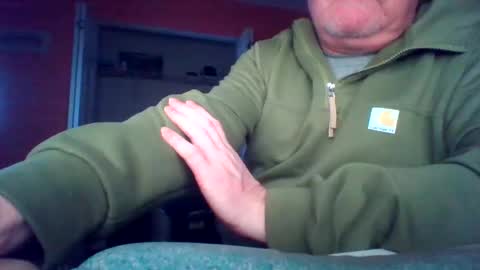 Snapshot of tomcat4848 chatting on January 20, 12:57 am tomcat4848 online show from January 20, 12:57 am
