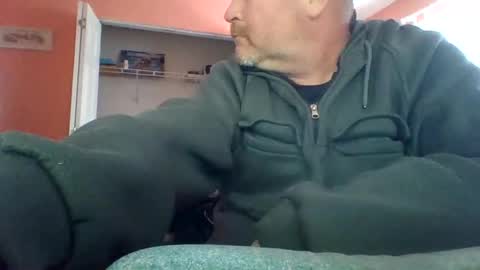 Snapshot of tomcat4848 chatting on January 8, 6:09 pm tomcat4848 online show from January 8, 6:09 pm